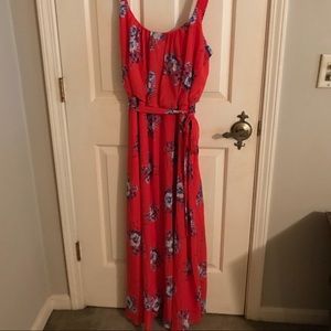 Plus 14W Red Floral Maxidress